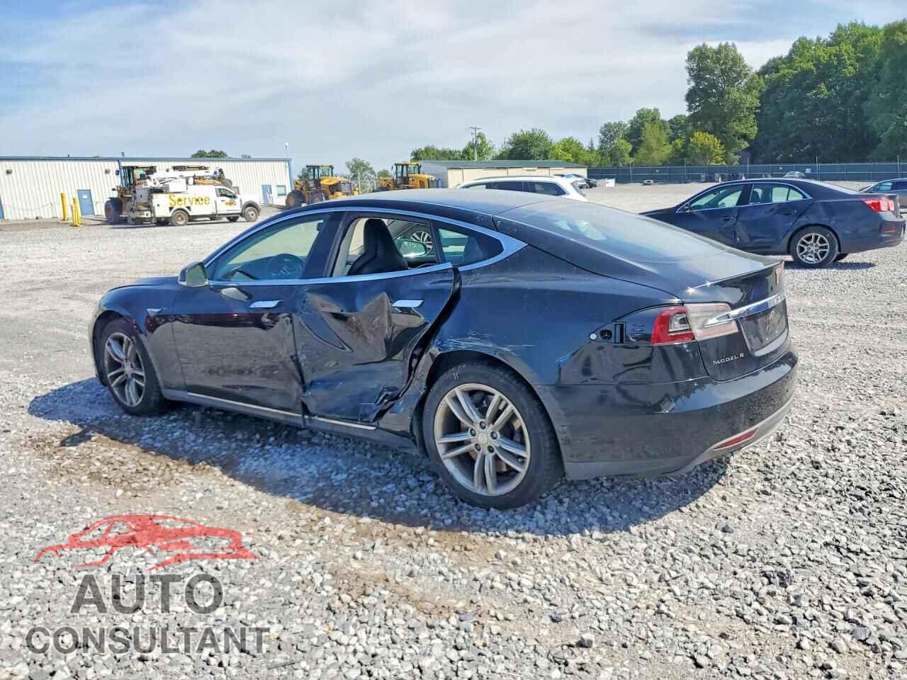 TESLA MODEL S 2014 - 5YJSA1S11EFP38724