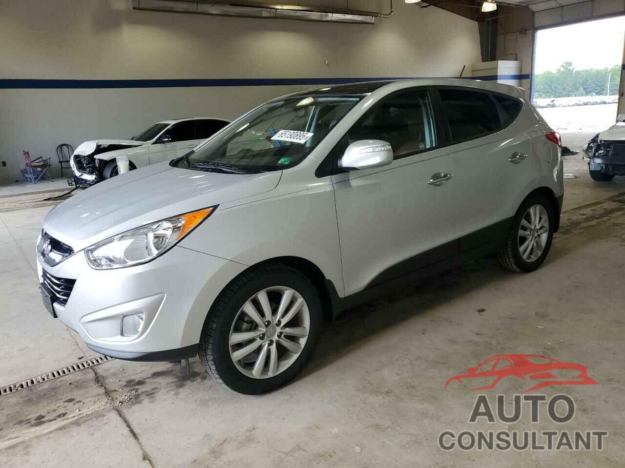 HYUNDAI TUCSON 2011 - KM8JU3AC6BU150785