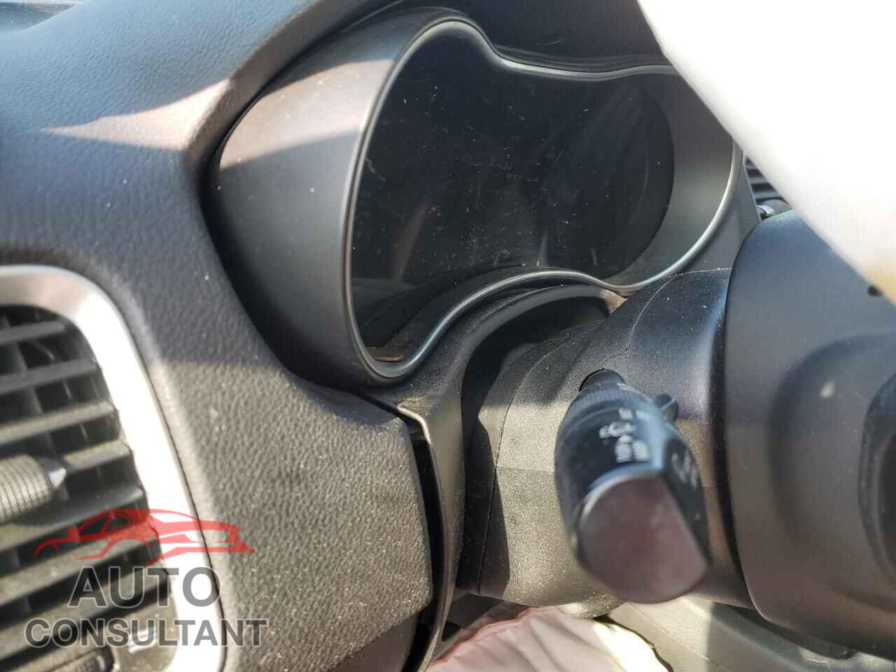 DODGE DURANGO 2019 - 1C4RDJAG3KC676392