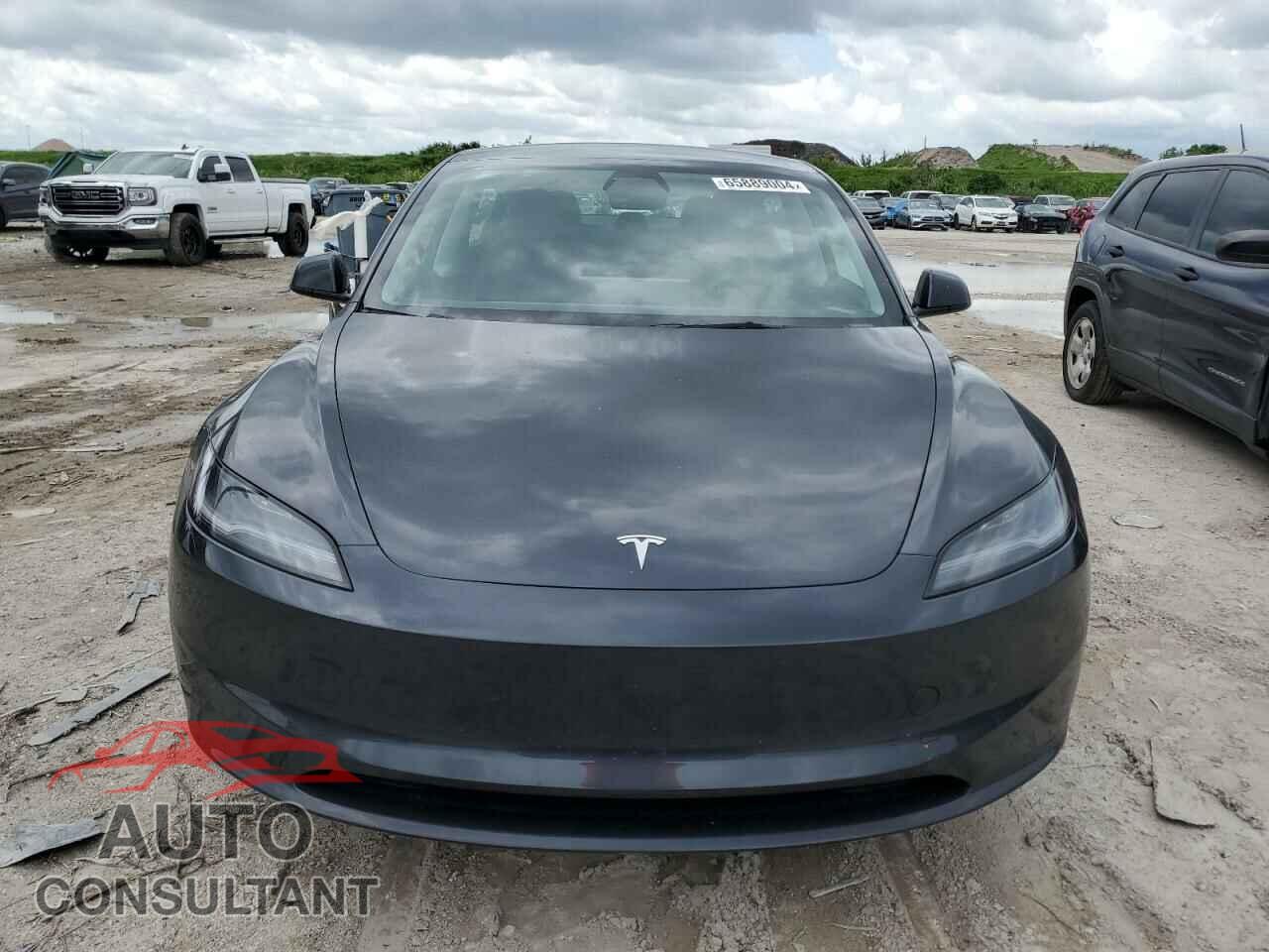 TESLA MODEL 3 2024 - 5YJ3E1EA0RF763236
