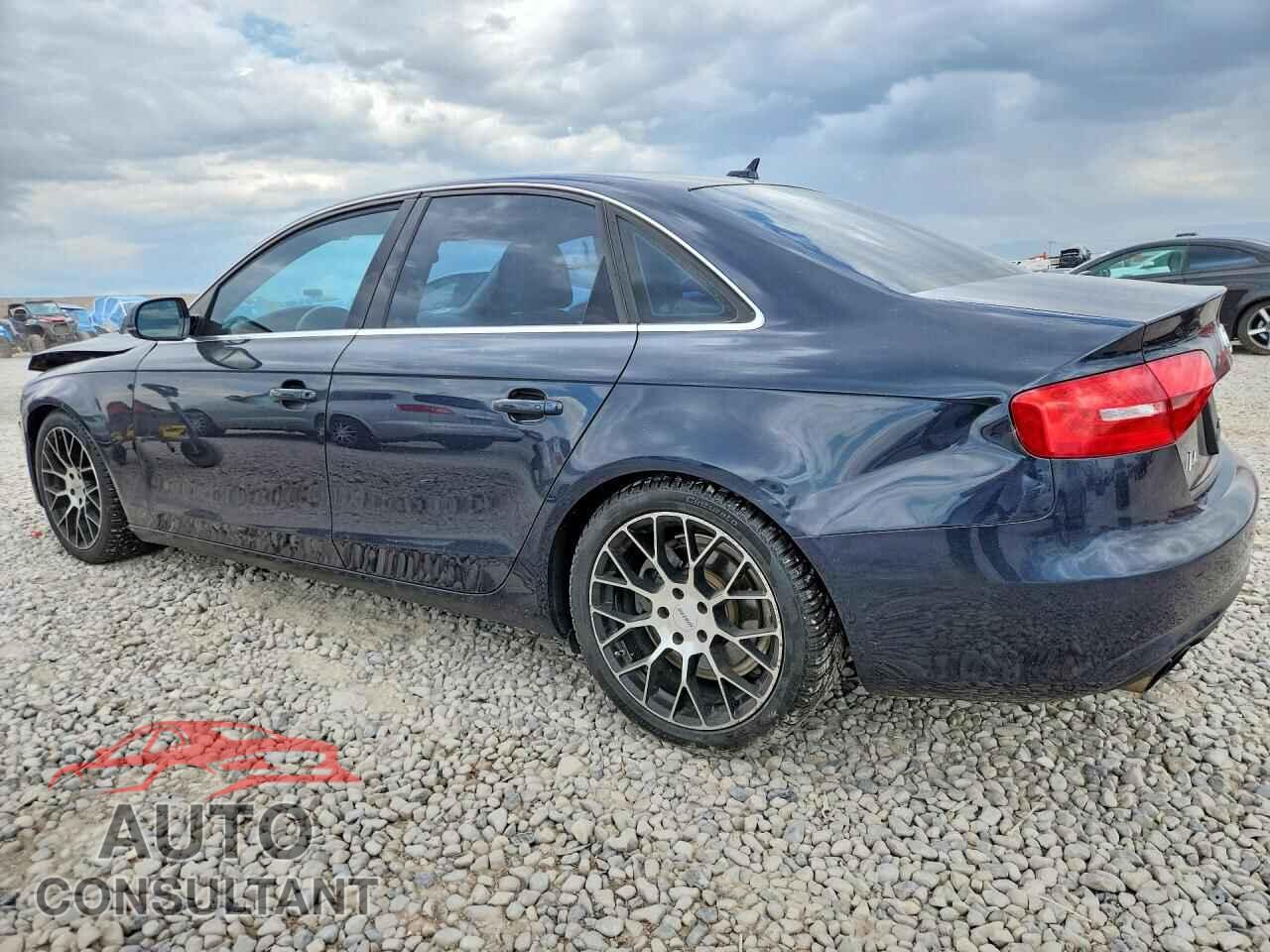 AUDI A4 2013 - WAUFFAFL6DN022719