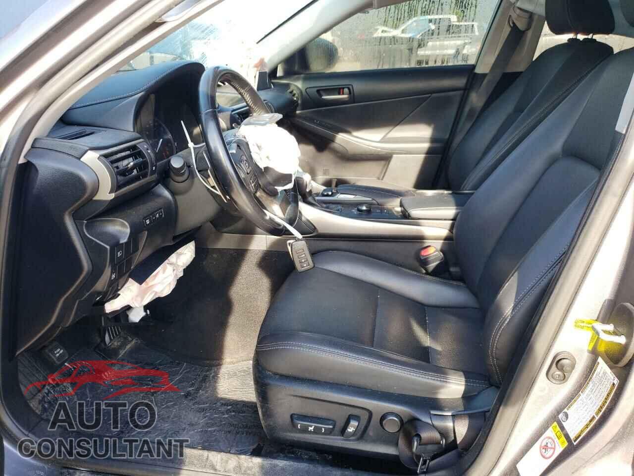 LEXUS IS 2017 - JTHCM1D2XH5019123