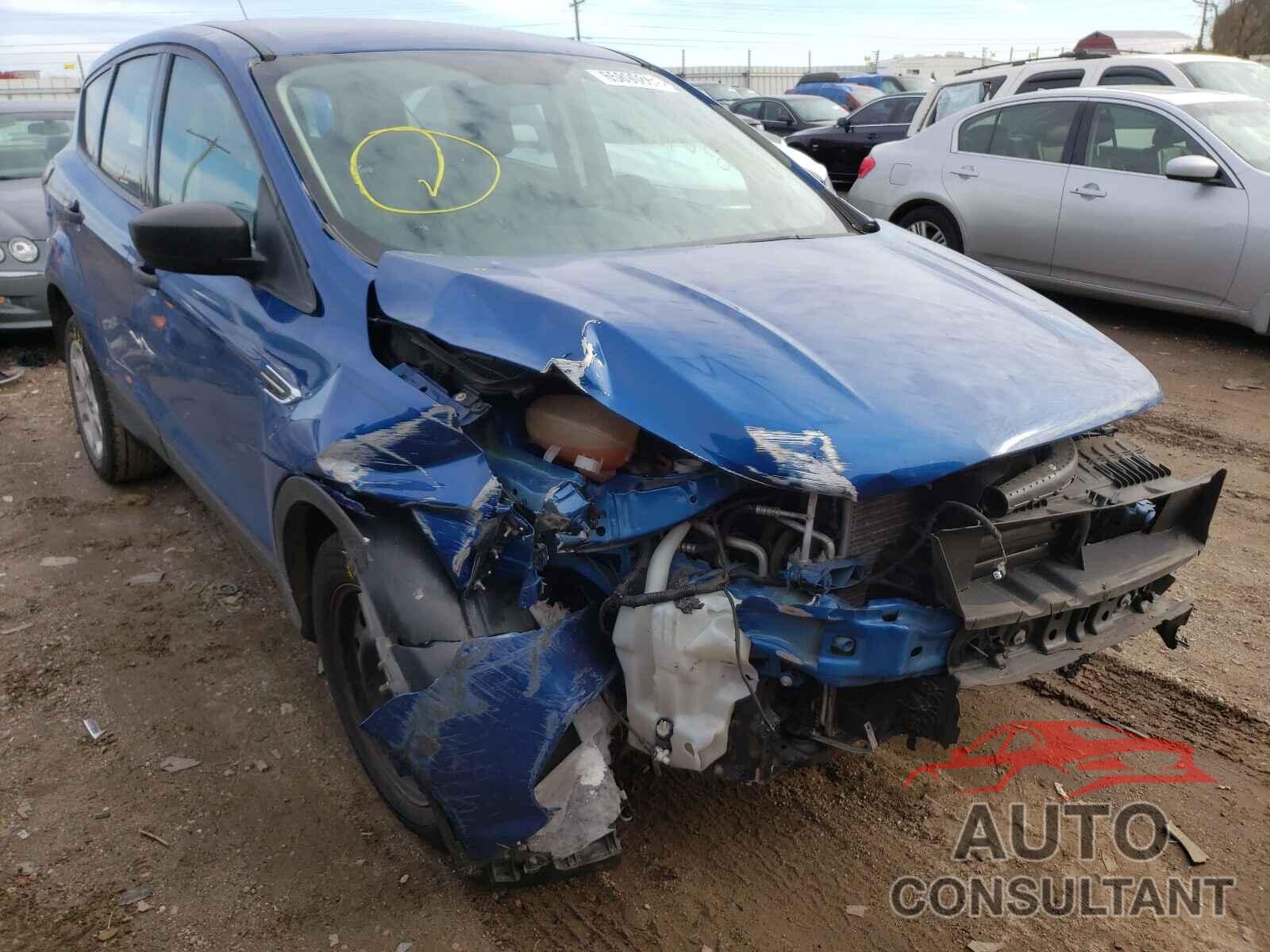 FORD ESCAPE 2017 - 1FMCU0F72HUA46256