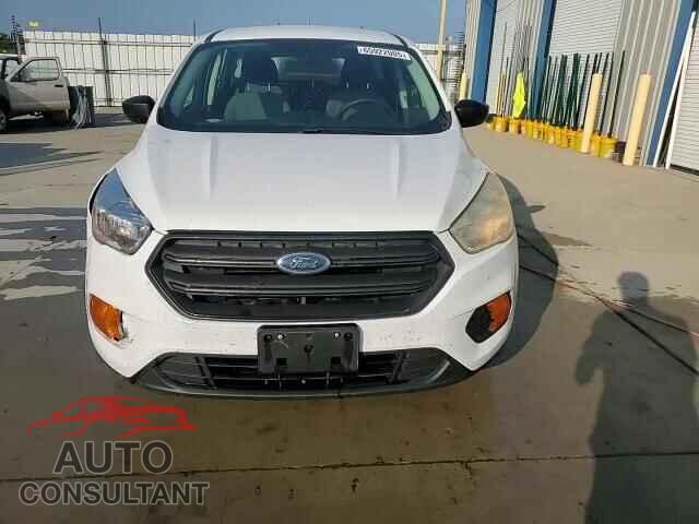 FORD ESCAPE 2017 - 1FMCU0F75HUE17314