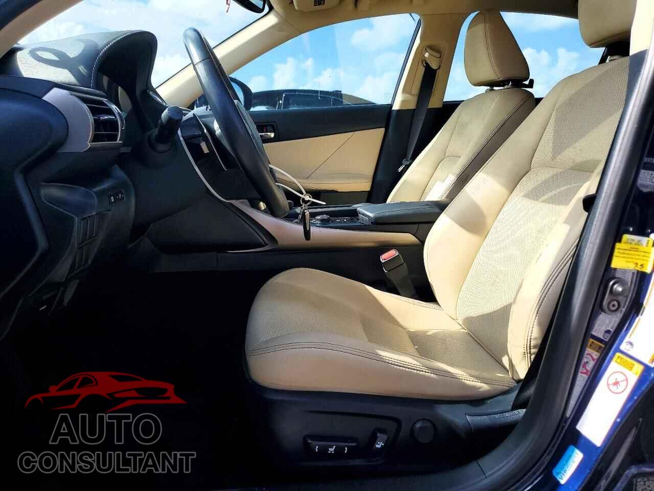 LEXUS IS 2014 - JTHBF1D24E5028398