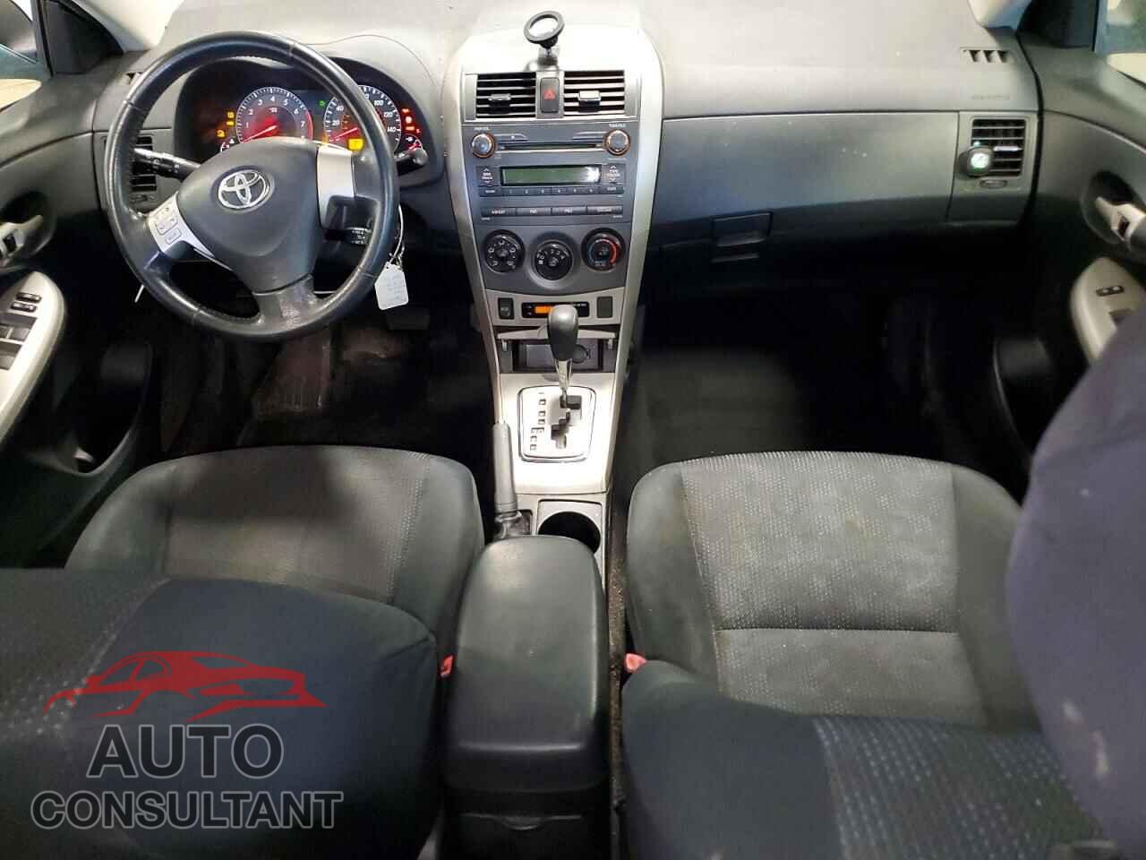 TOYOTA COROLLA 2010 - 2T1BU4EEXAC307837