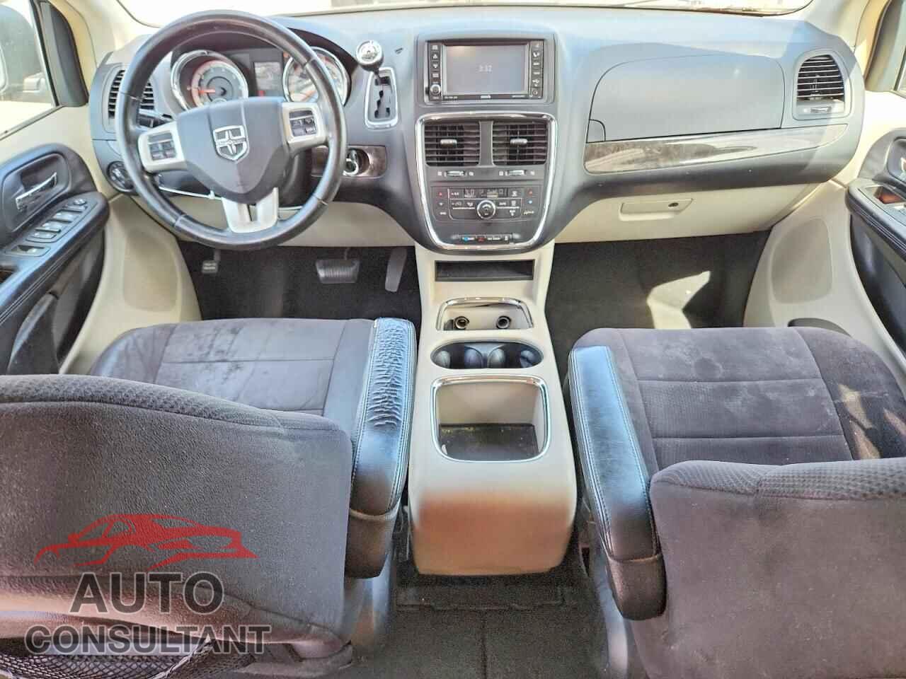 DODGE CARAVAN 2011 - 2D4RN5DG0BR619738