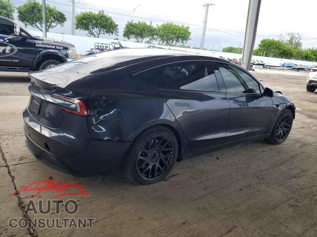 TESLA MODEL 3 2026 - 5YJ3E1EAXTF189915