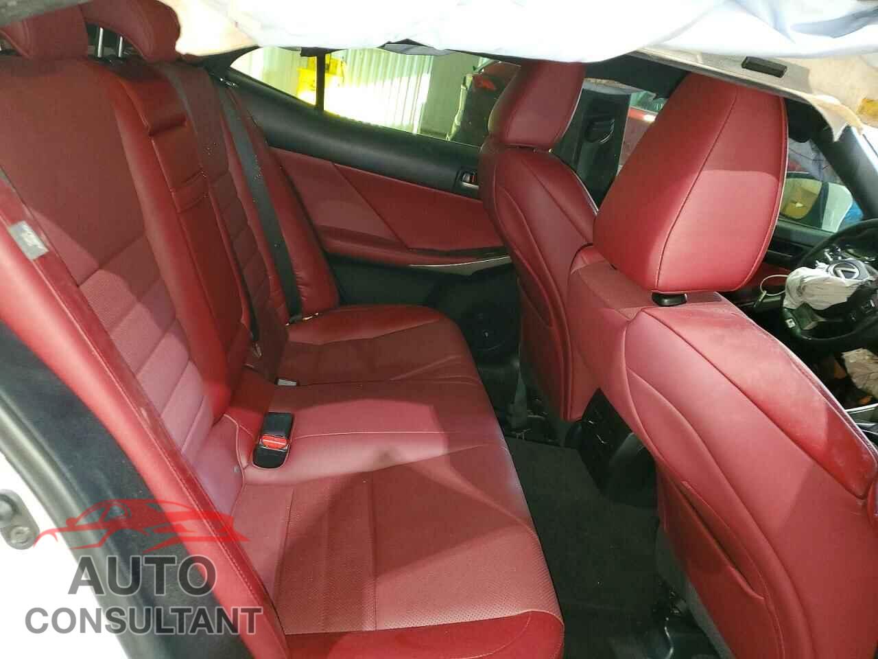 LEXUS IS 2017 - JTHBA1D23H5054560