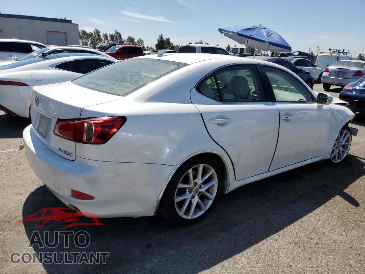 LEXUS IS 2012 - JTHBF5C22C5182579