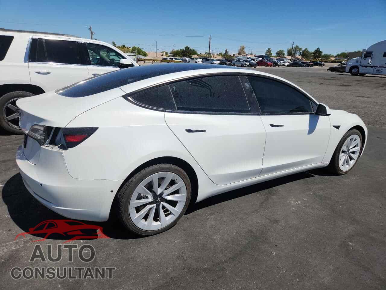 TESLA MODEL 3 2022 - 5YJ3E1EA0NF166730