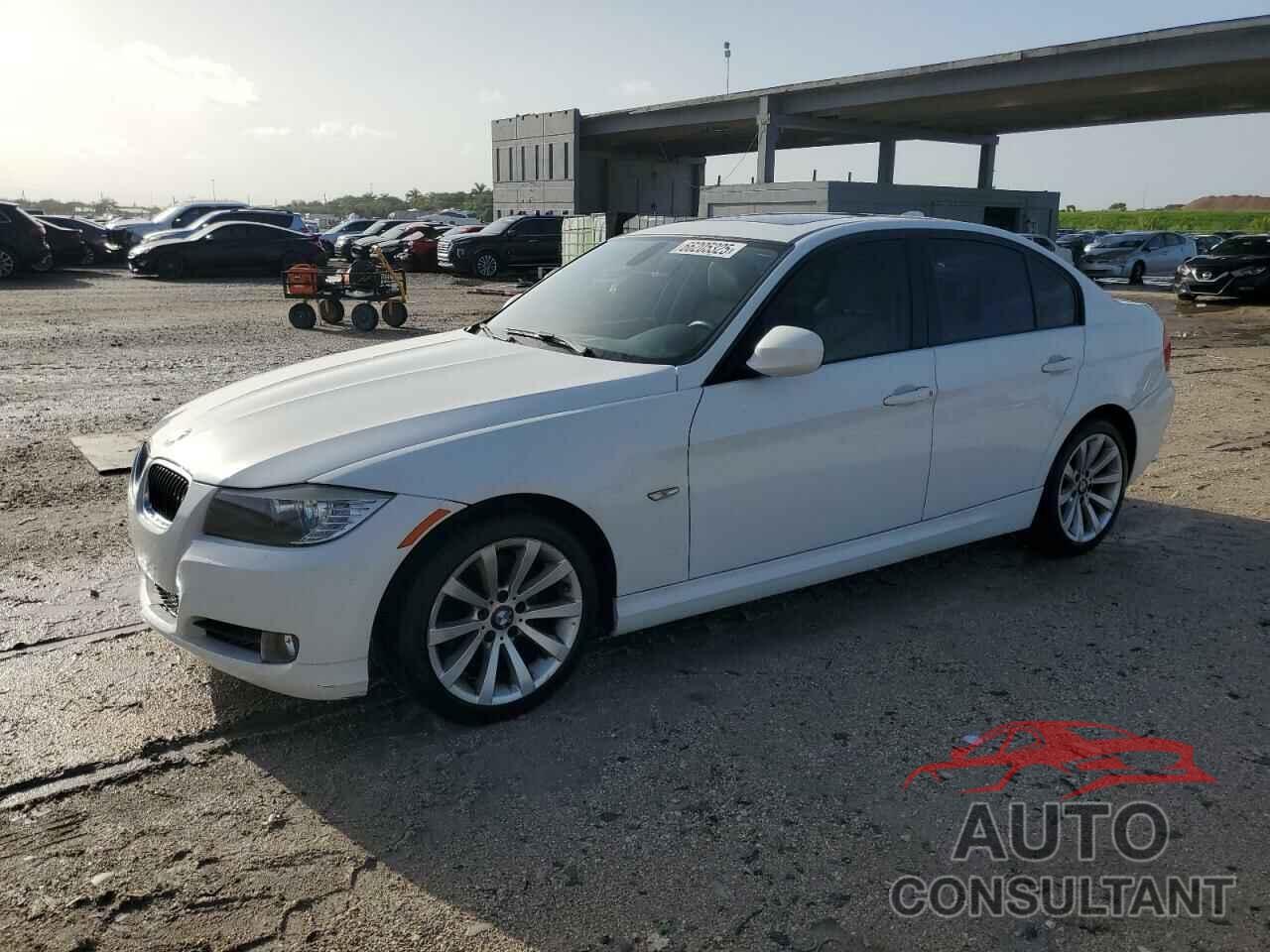 BMW 3 SERIES 2011 - WBAPH7G53BNM55915