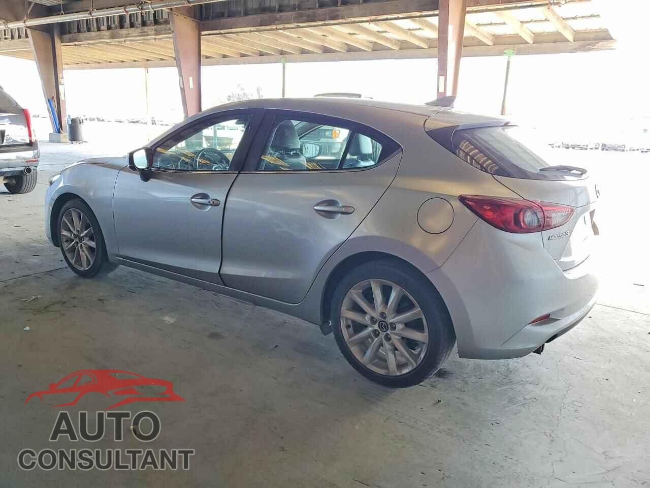 MAZDA 3 2017 - JM1BN1M30H1119869