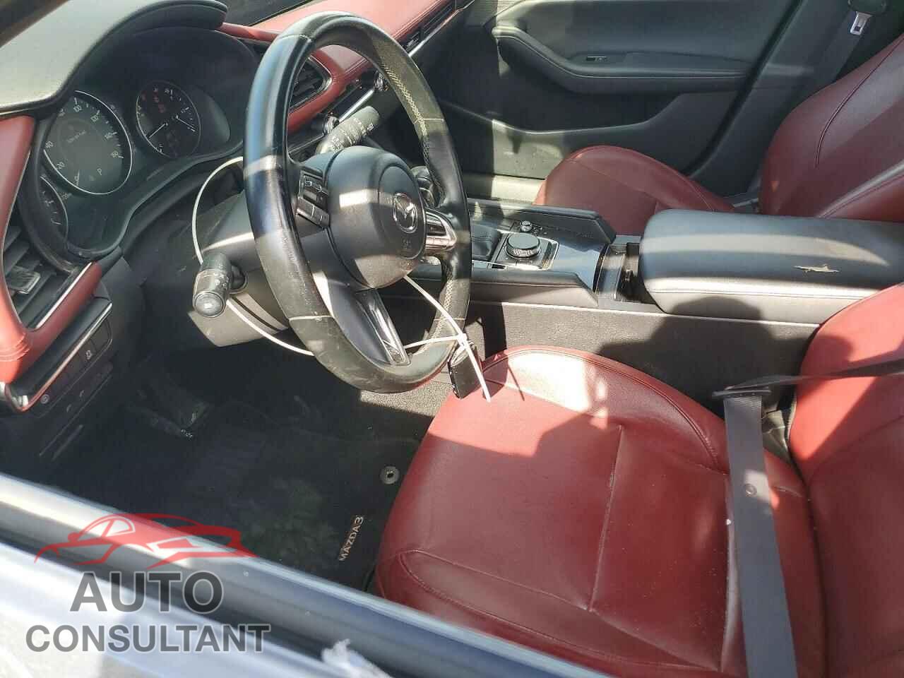 MAZDA 3 2019 - JM1BPANM3K1143916