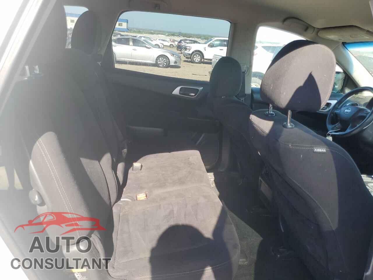 NISSAN PATHFINDER 2013 - 5N1AR2MM5DC680397