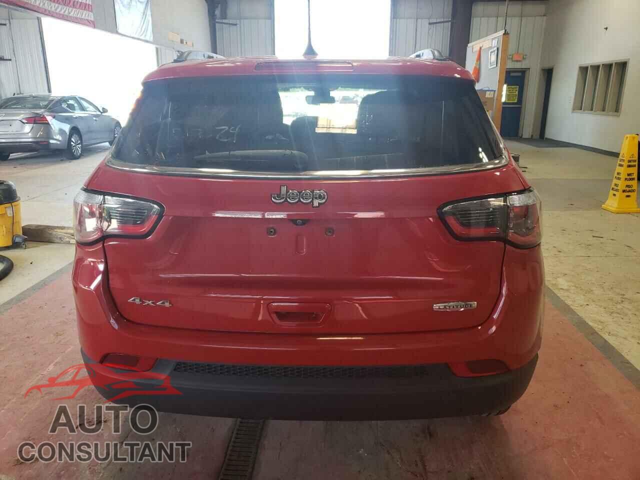 JEEP COMPASS 2020 - 3C4NJDBB8LT149031