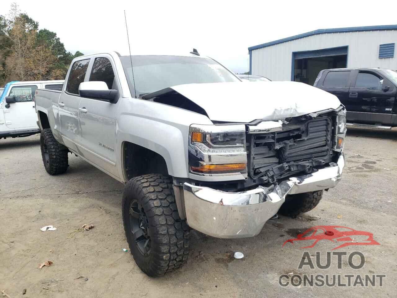 CHEVROLET SILVERADO 2018 - 1GCUKREC4JF231081