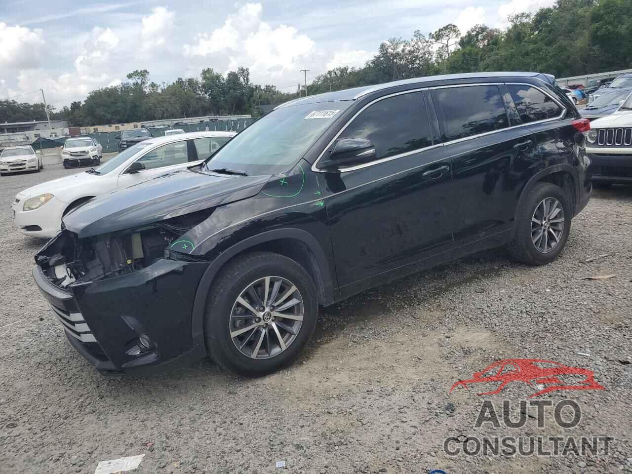 TOYOTA HIGHLANDER 2017 - 5TDKZRFH7HS523380