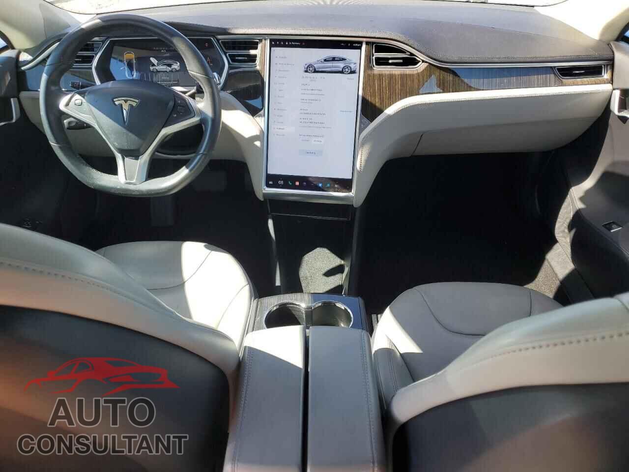 TESLA MODEL S 2013 - 5YJSA1CN3DFP13484