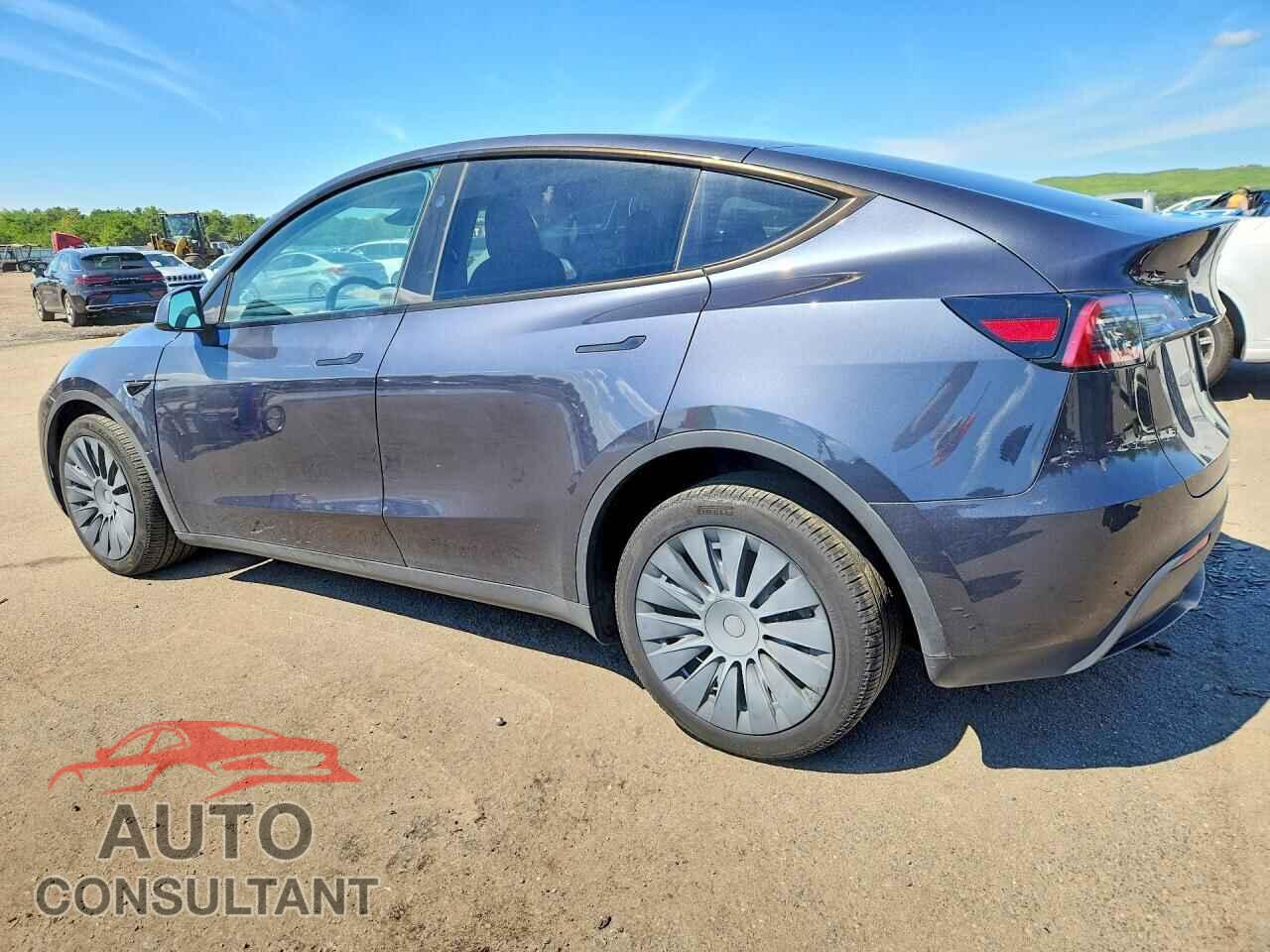 TESLA MODEL Y 2024 - 7SAYGDEEXRA283886