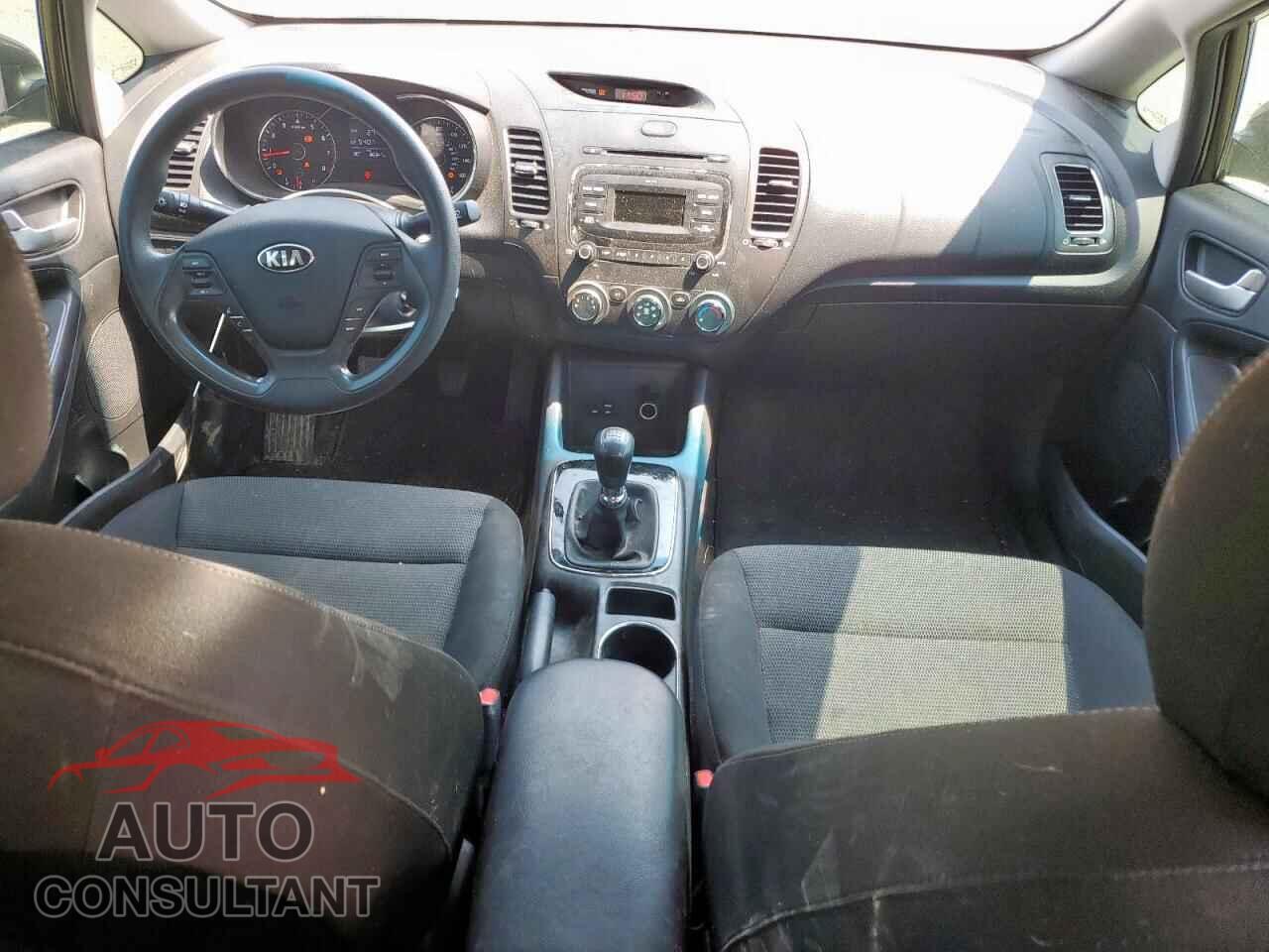 KIA FORTE 2017 - 3KPFK4A72HE068634