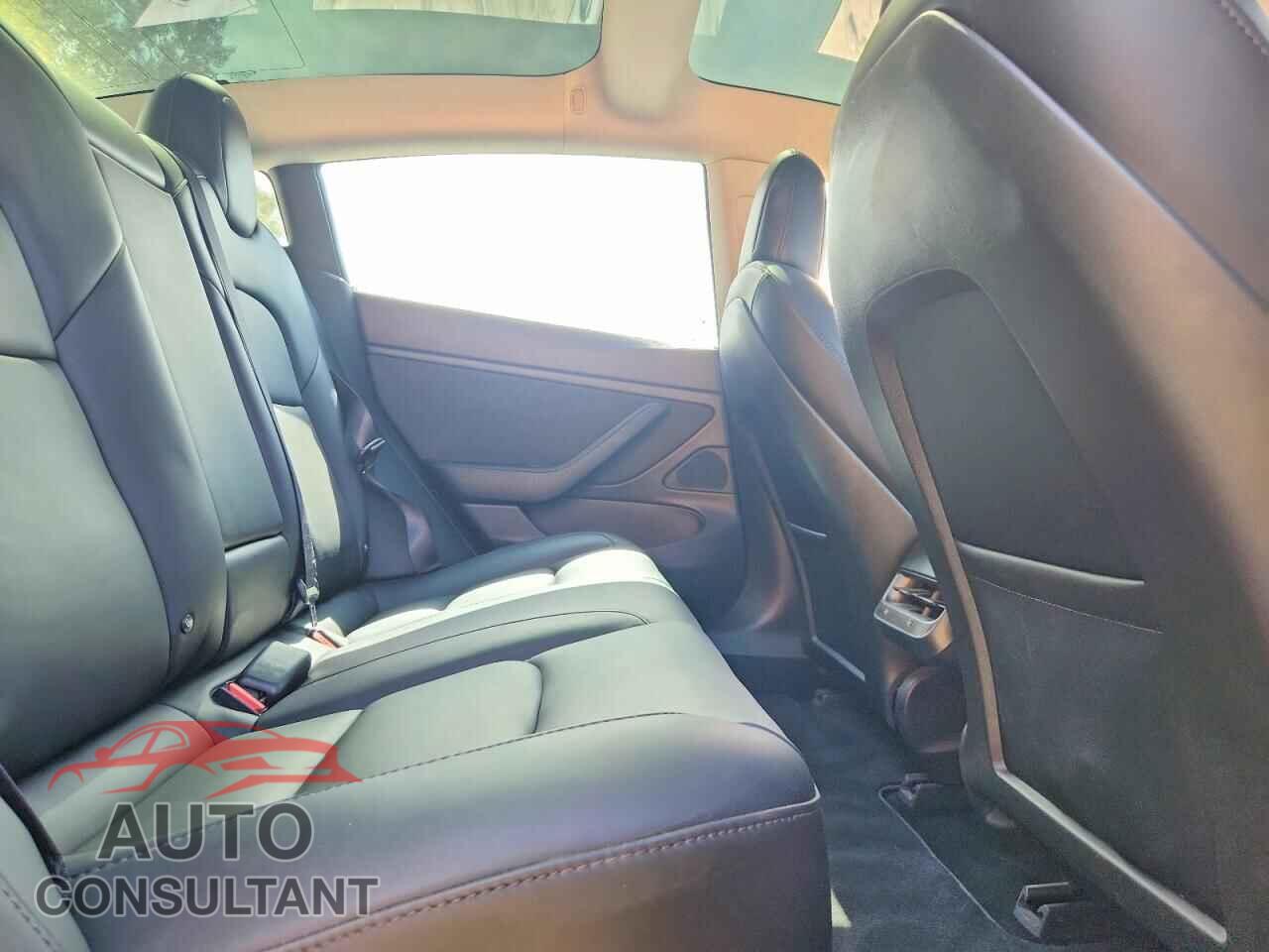TESLA MODEL 3 2018 - 5YJ3E1EB3JF113412