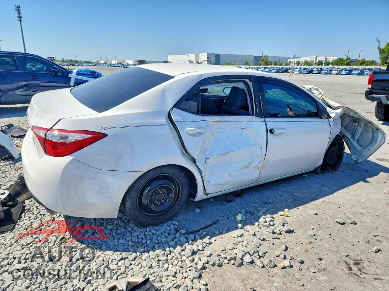 TOYOTA COROLLA 2015 - 2T1BURHEXFC394302