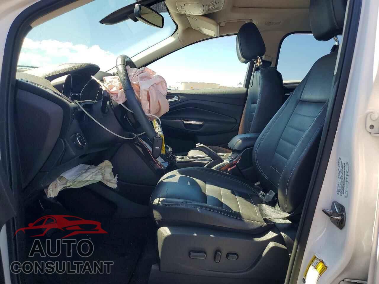 FORD ESCAPE 2014 - 1FMCU9J92EUD18975