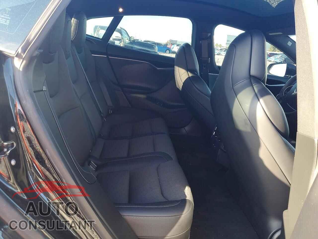 TESLA MODEL S 2018 - 5YJSA1E25JF293984