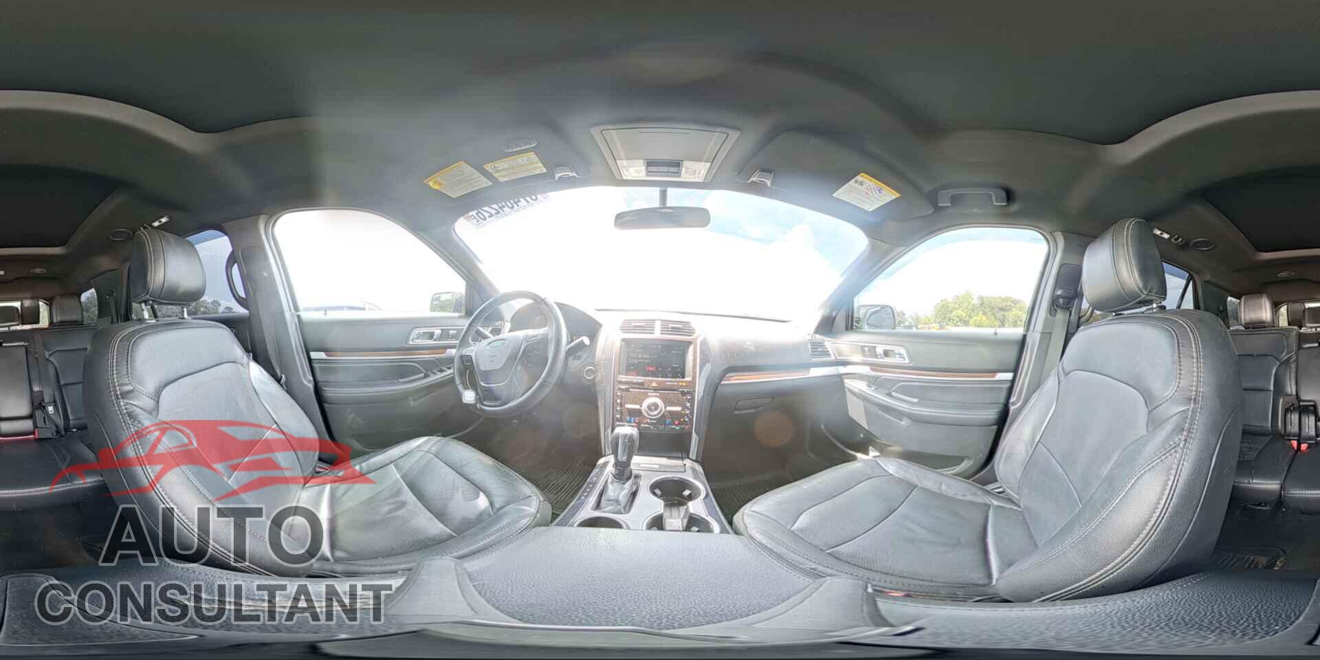 FORD EXPLORER 2018 - 1FM5K7F8XJGB11200