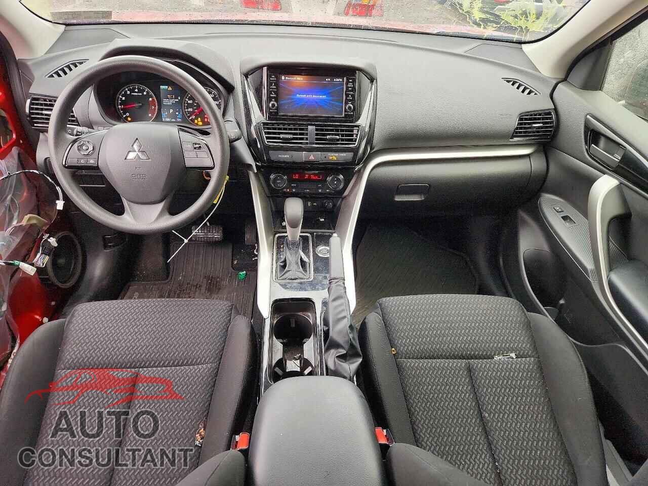 MITSUBISHI ECLIPSE 2025 - JA4ATUAA6SZ007862