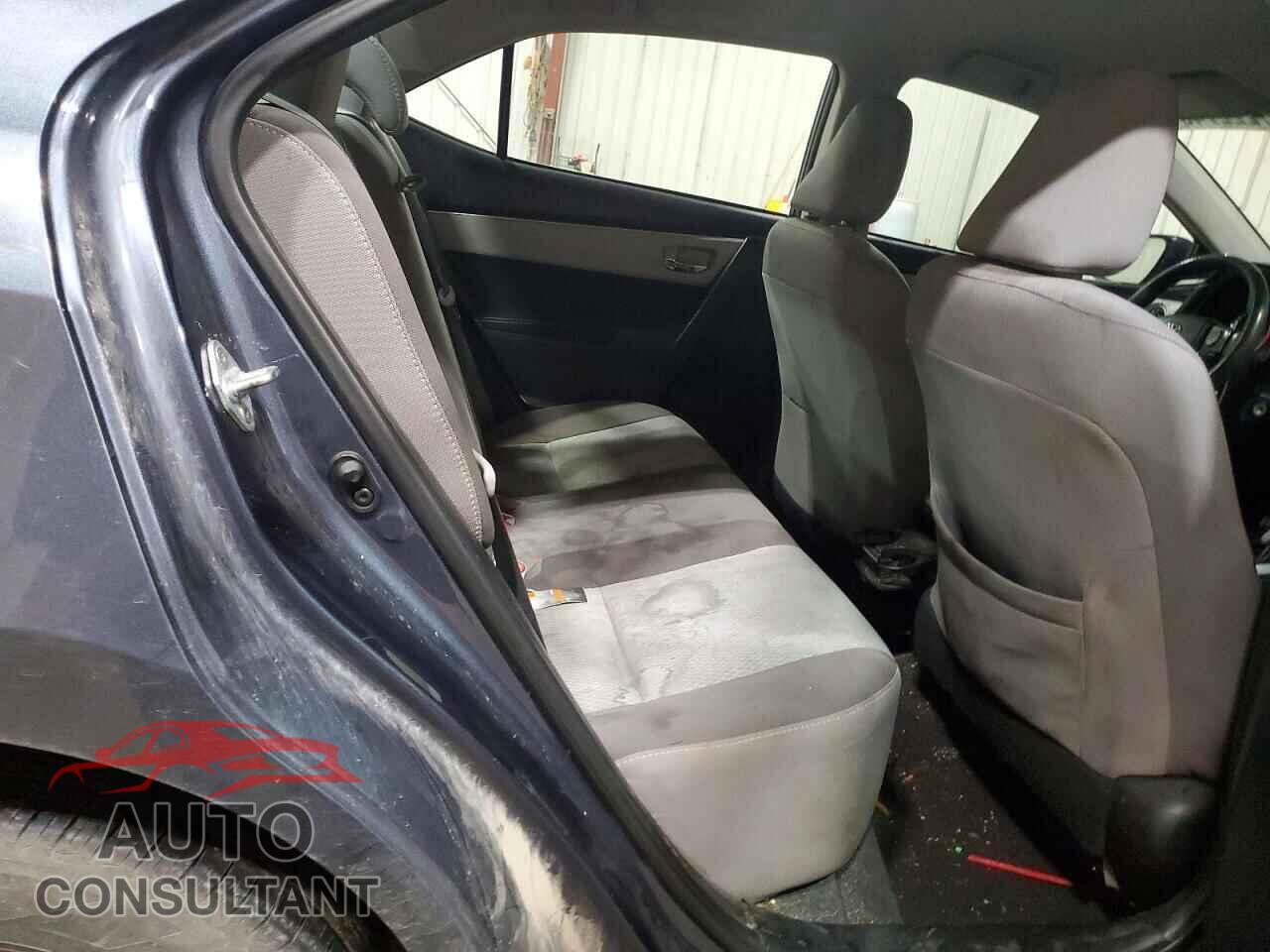 TOYOTA COROLLA 2017 - 2T1BPRHE1HC840931