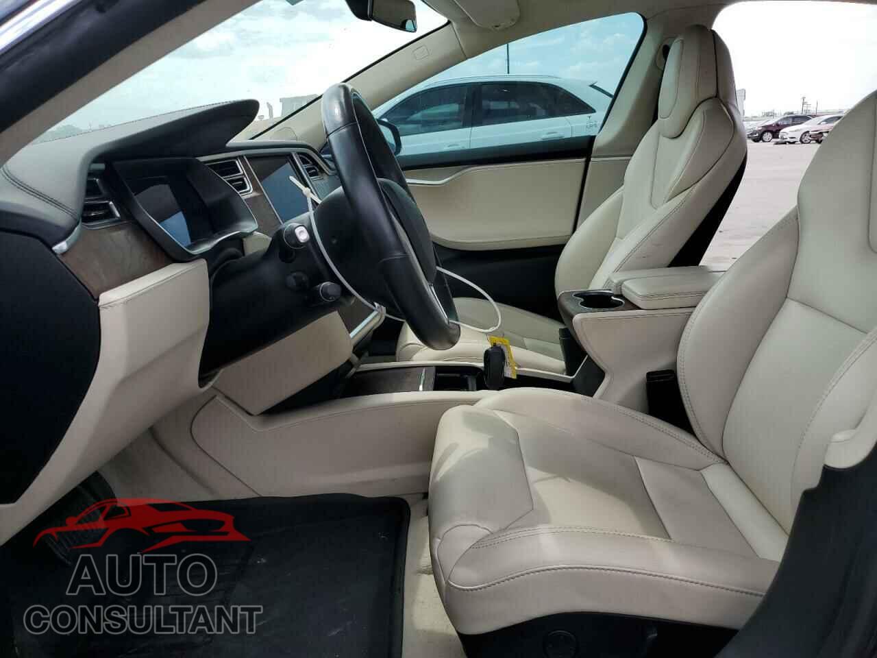 TESLA MODEL S 2017 - 5YJSA1E2XHF229966