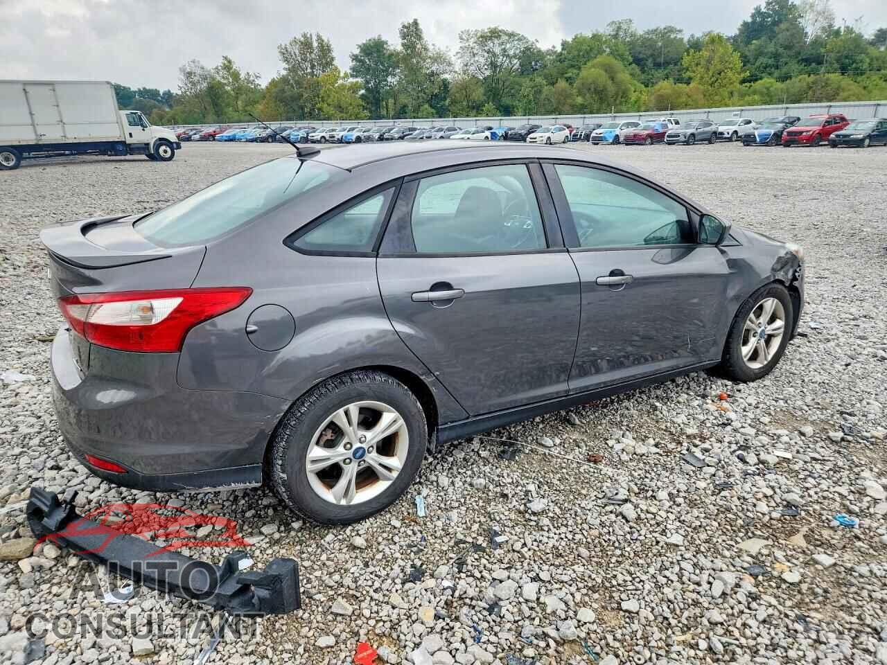 FORD FOCUS 2012 - 1FAHP3F22CL447656