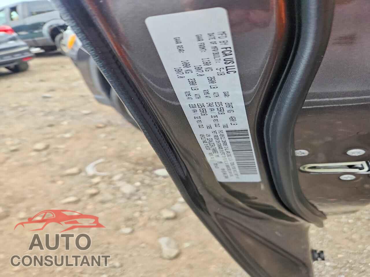 JEEP COMPASS 2018 - 3C4NJDCB4JT400882