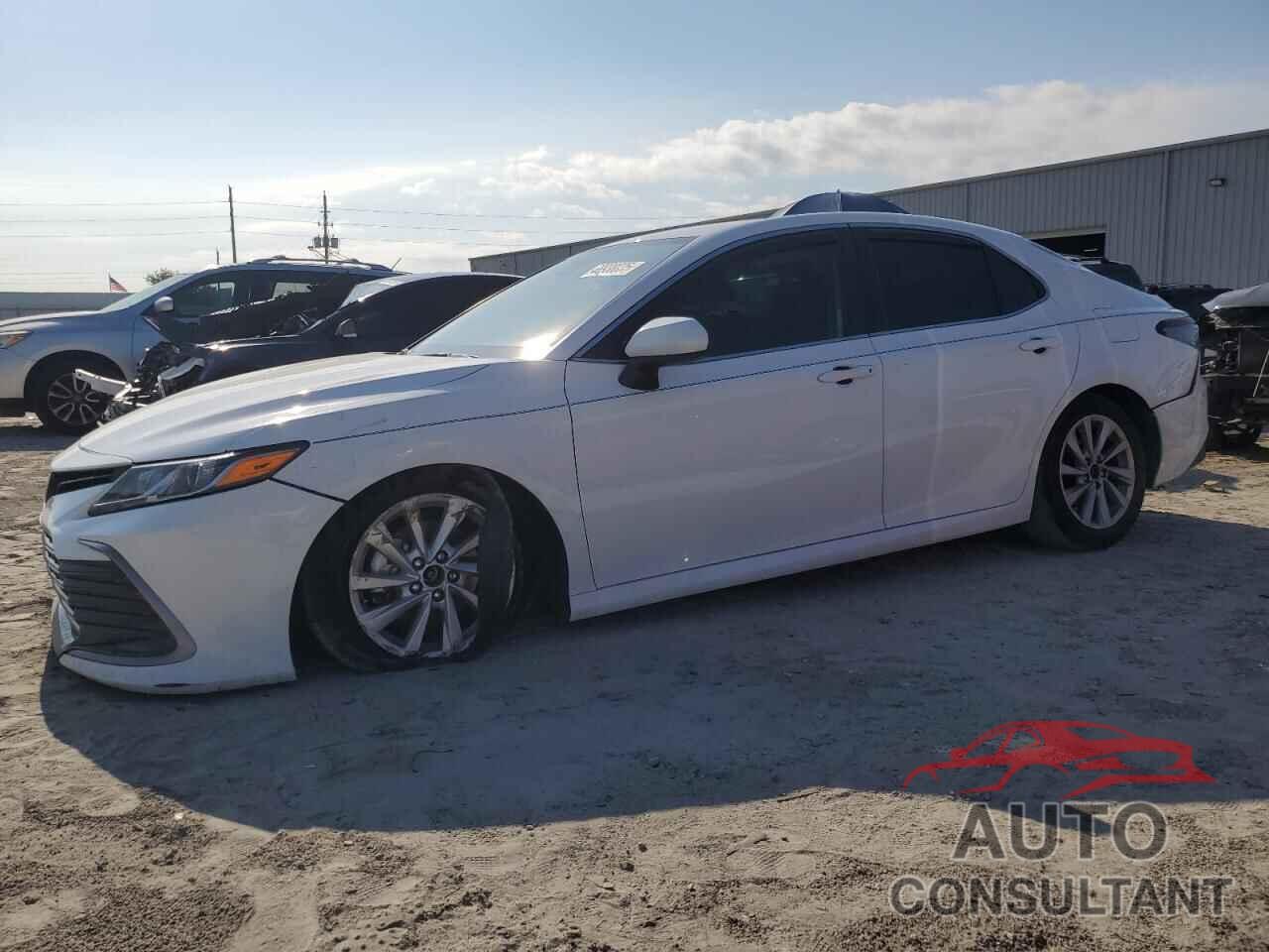 TOYOTA CAMRY 2023 - 4T1C11AK7PU780593