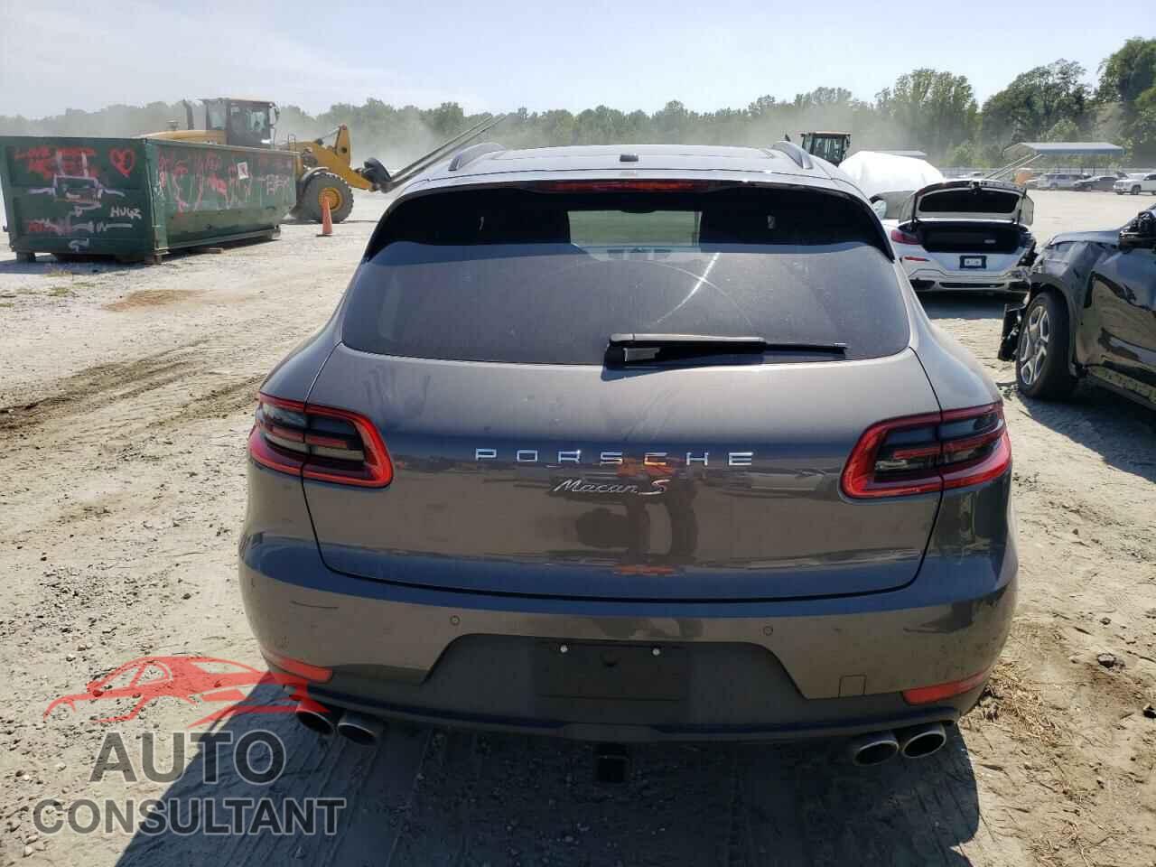 PORSCHE MACAN 2016 - WP1AB2A57GLB49971