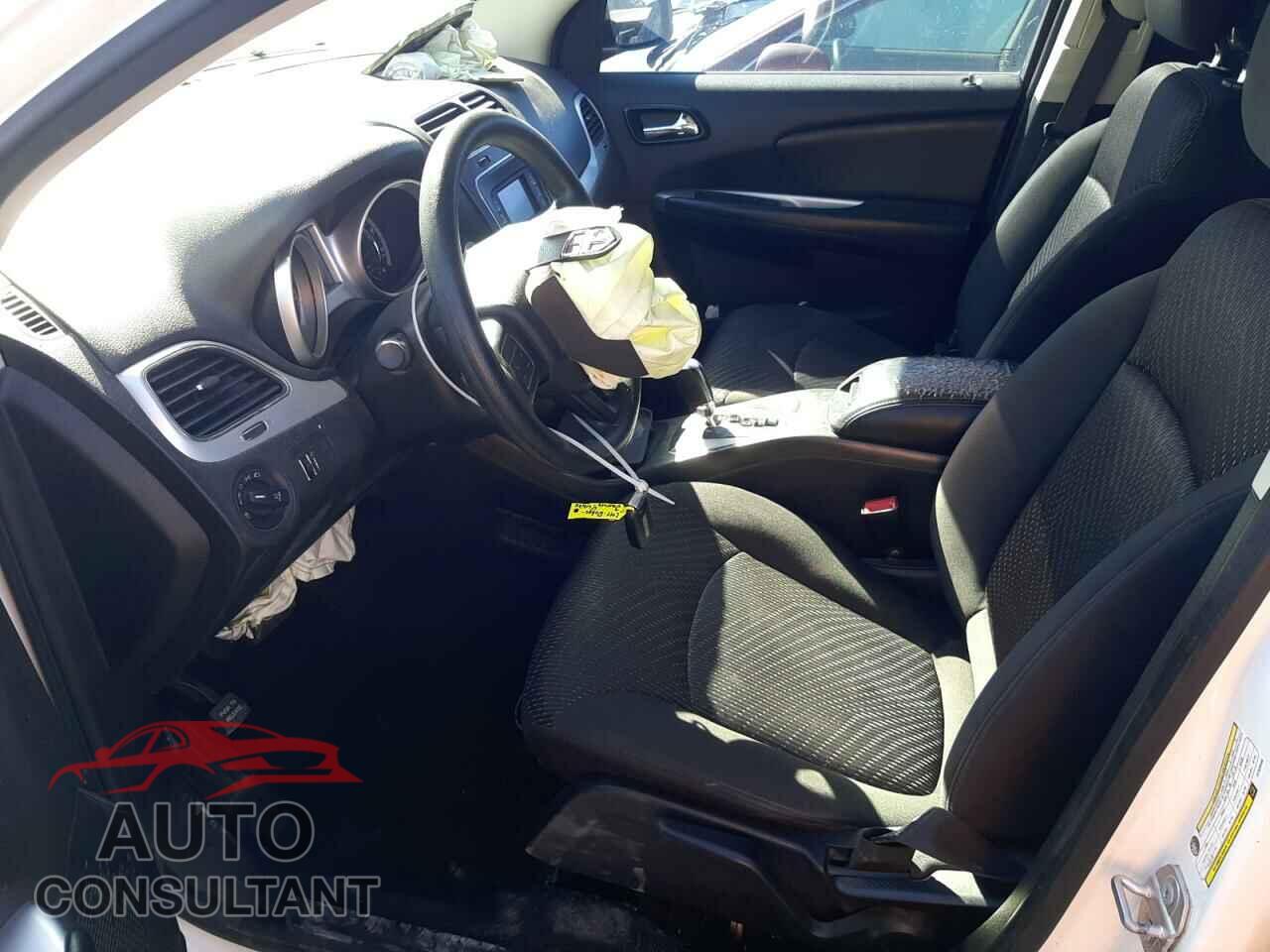 DODGE JOURNEY 2017 - 3C4PDCBG4HT589468