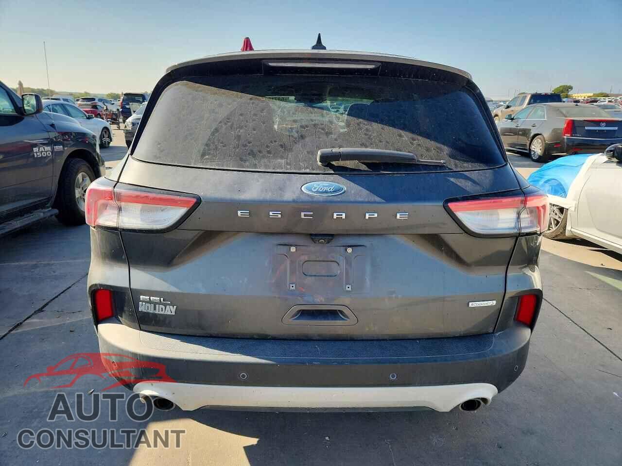 FORD ESCAPE 2020 - 1FMCU0H60LUA76093
