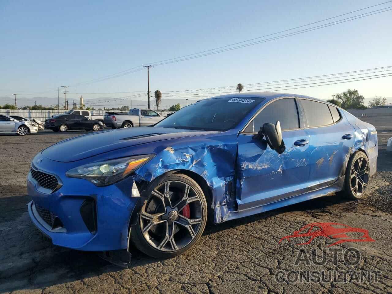 KIA STINGER 2018 - KNAE35LC6J6011239