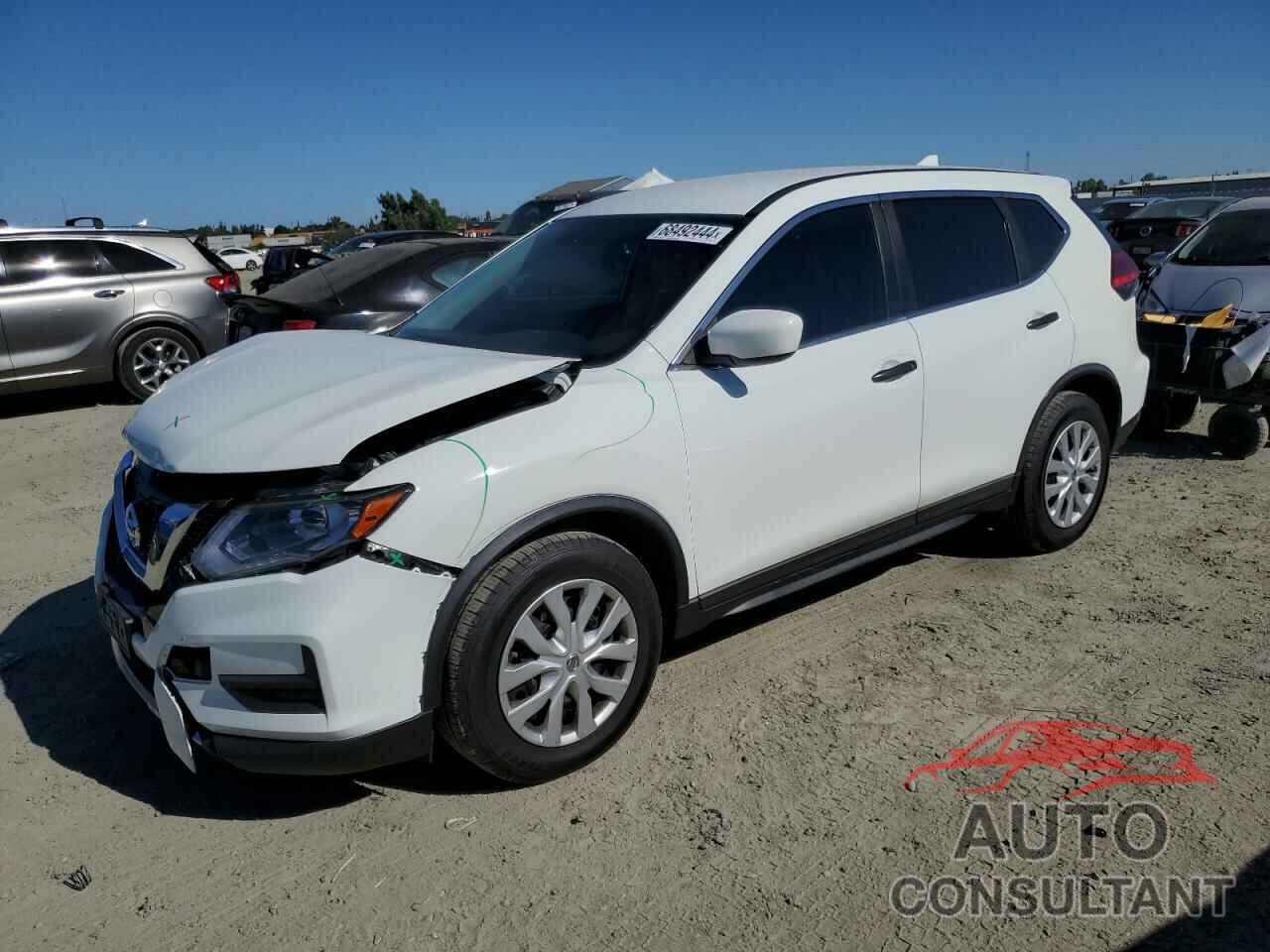 NISSAN ROGUE 2017 - KNMAT2MT3HP513600