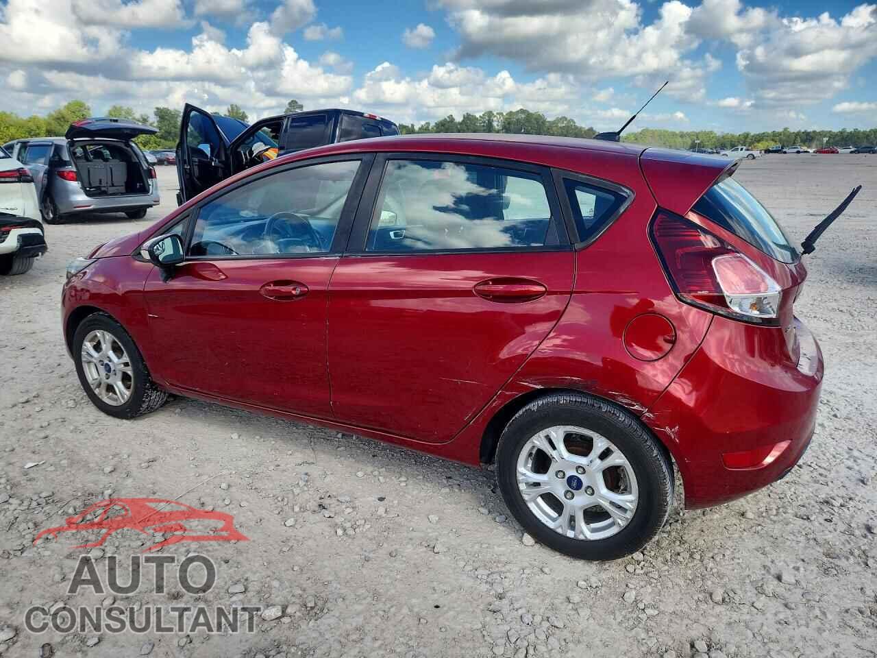 FORD FIESTA 2015 - 3FADP4EJ6FM117924