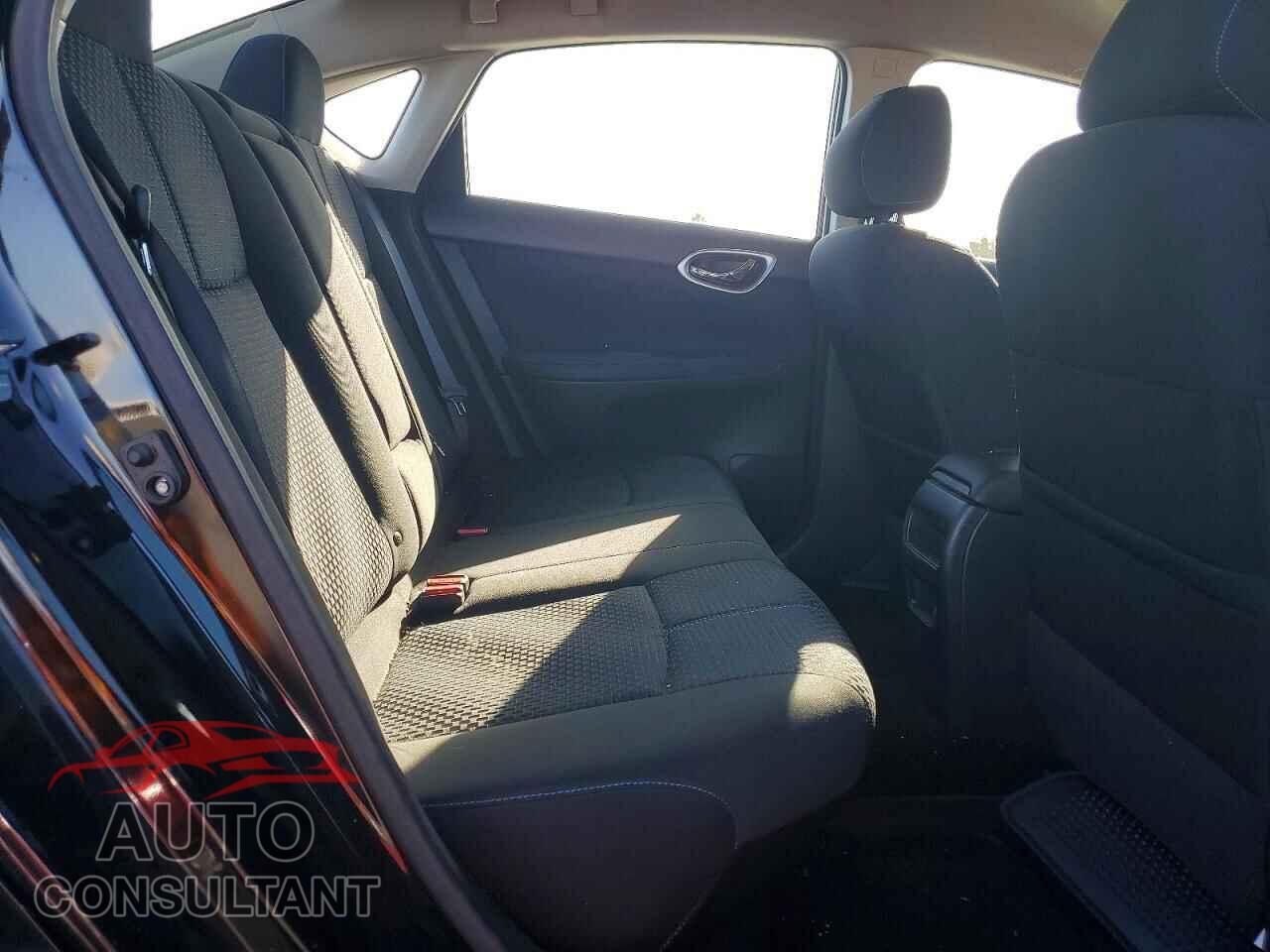 NISSAN SENTRA 2017 - 3N1AB7AP1HY228581