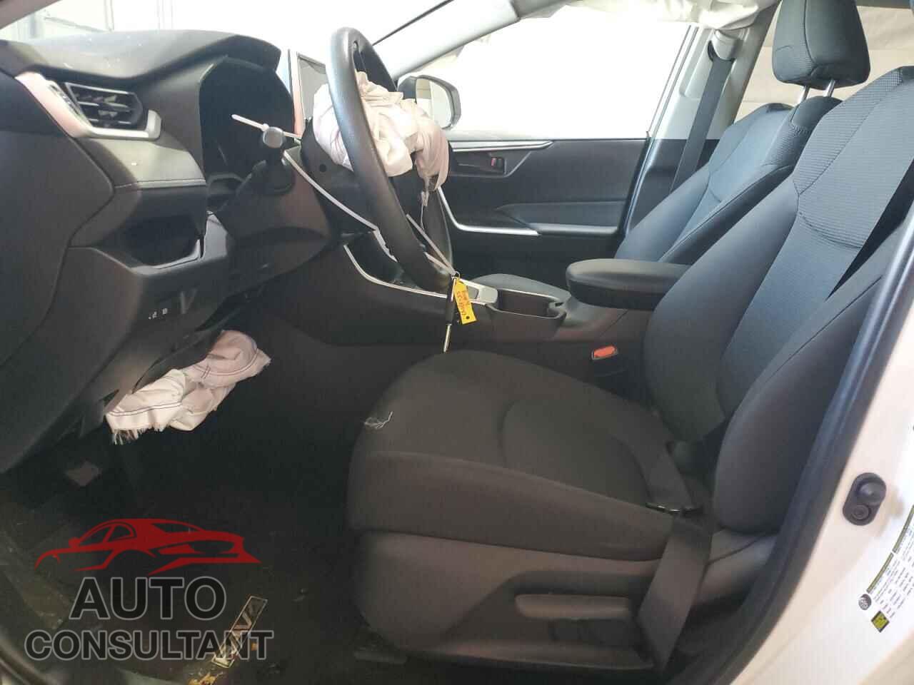 TOYOTA RAV4 2023 - 2T3G1RFVXPC363822