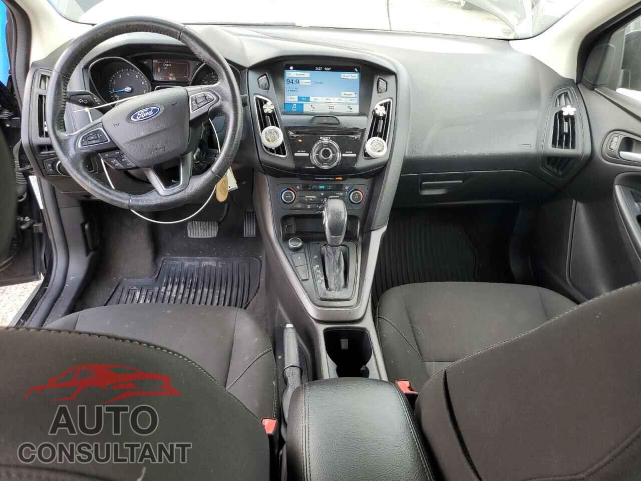 FORD FOCUS 2018 - 1FADP3H25JL223385