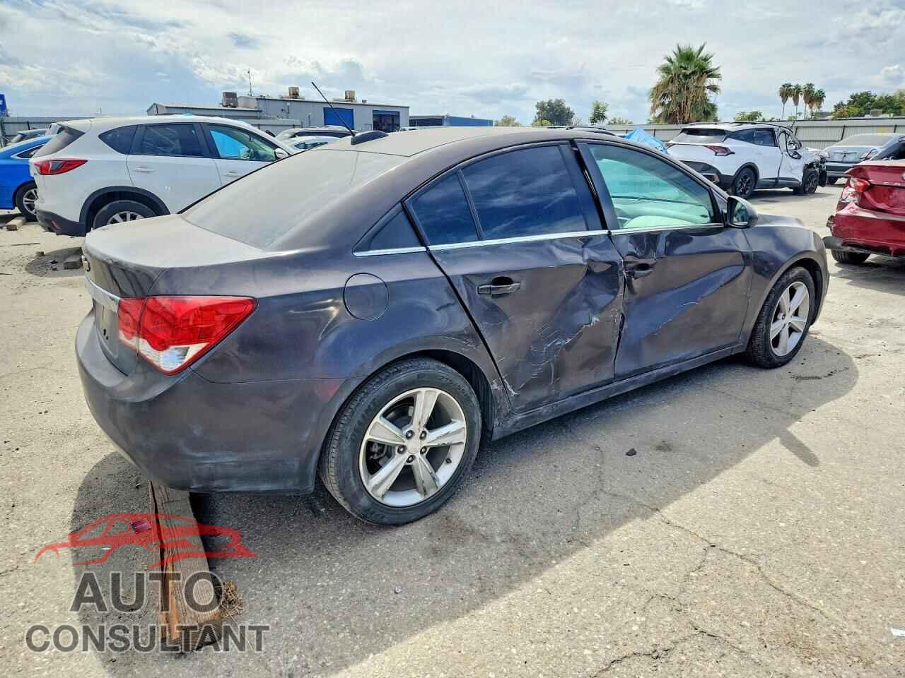 CHEVROLET CRUZE 2015 - 1G1PE5SB2F7130687