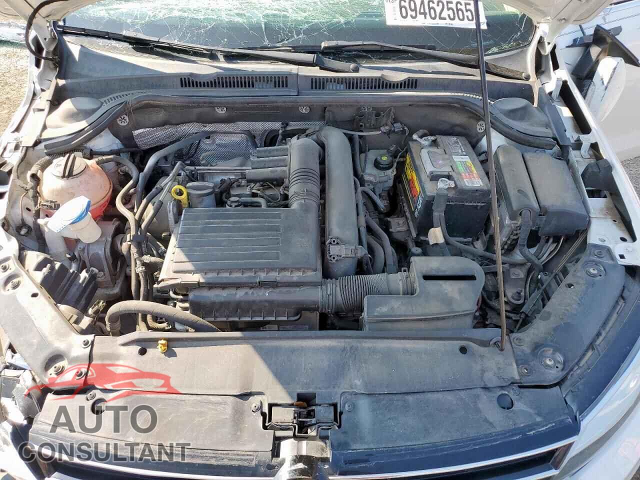 VOLKSWAGEN JETTA 2017 - 3VWDB7AJ4HM399545