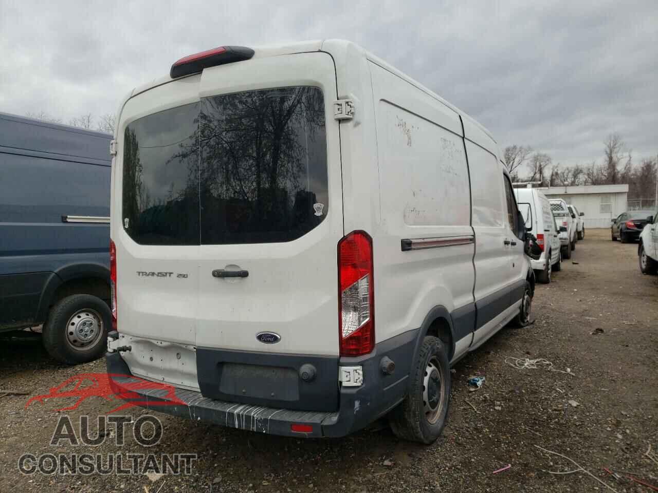 FORD TRANSIT CO 2018 - 1FTYR2CM2JKA84895