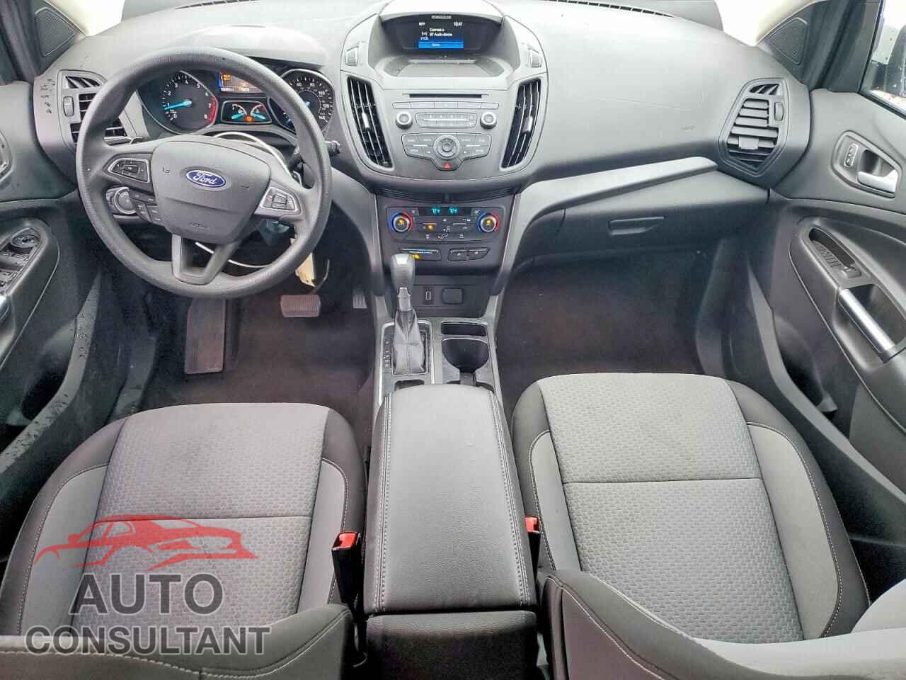 FORD ESCAPE 2017 - 1FMCU9GDXHUC96367
