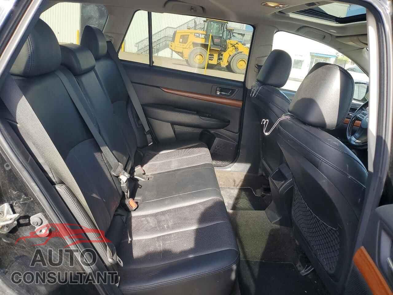 SUBARU OUTBACK 2014 - 4S4BRJMC1E2210686